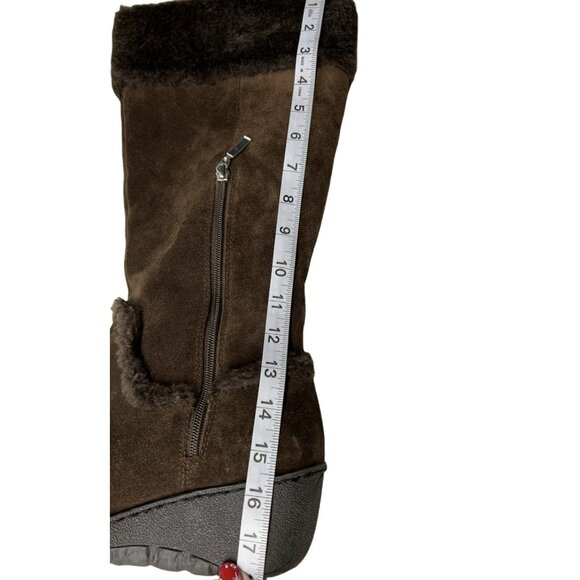 GUESS Boots Womens Size 8 Brown Suede Faux Fur Lined Wedge Winter Zip G Logo - Picture 5 of 8